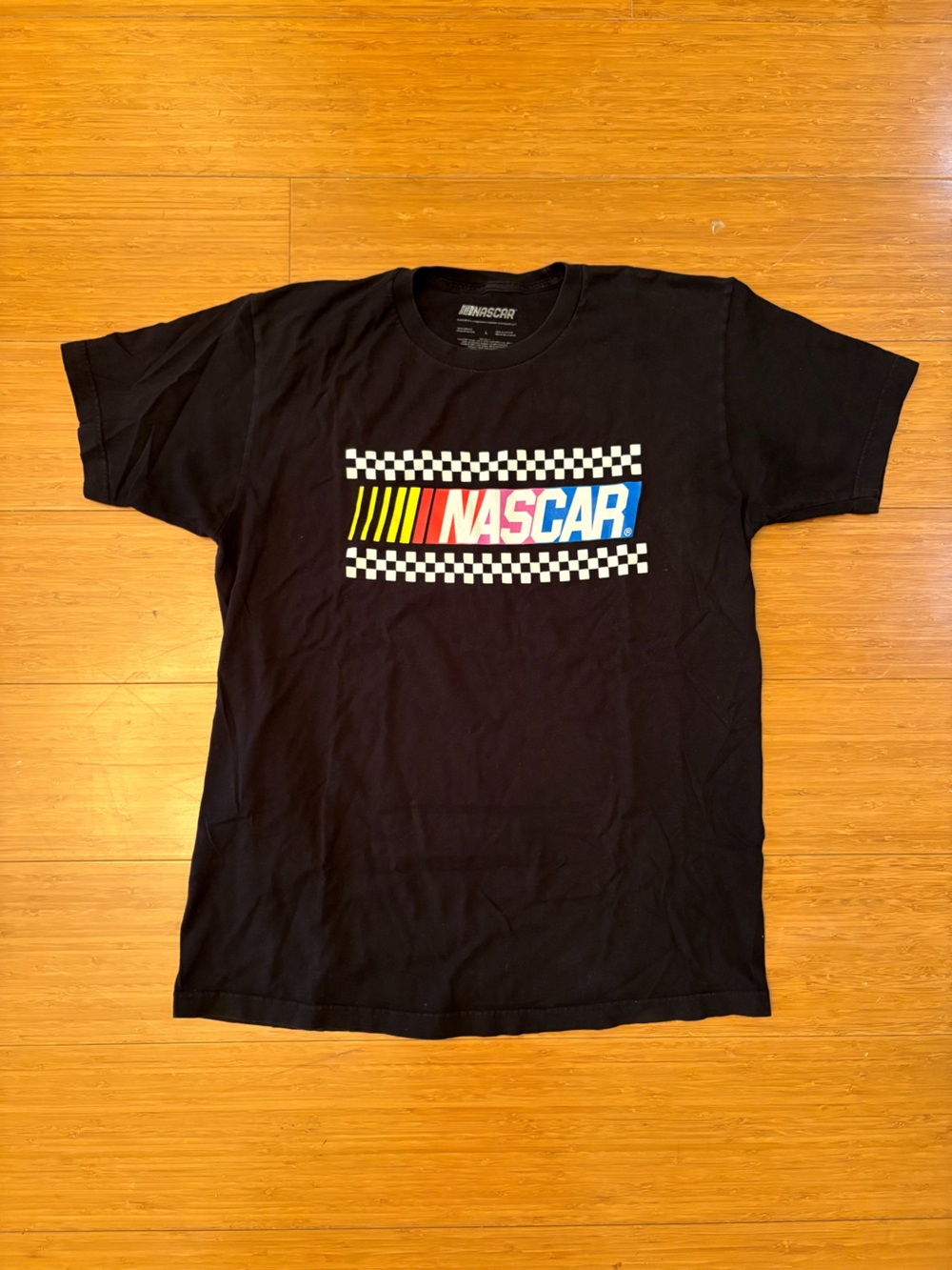 Vintage NASCAR Officially Licensed Black Checkered Flag Graphic T-Shirt Size L